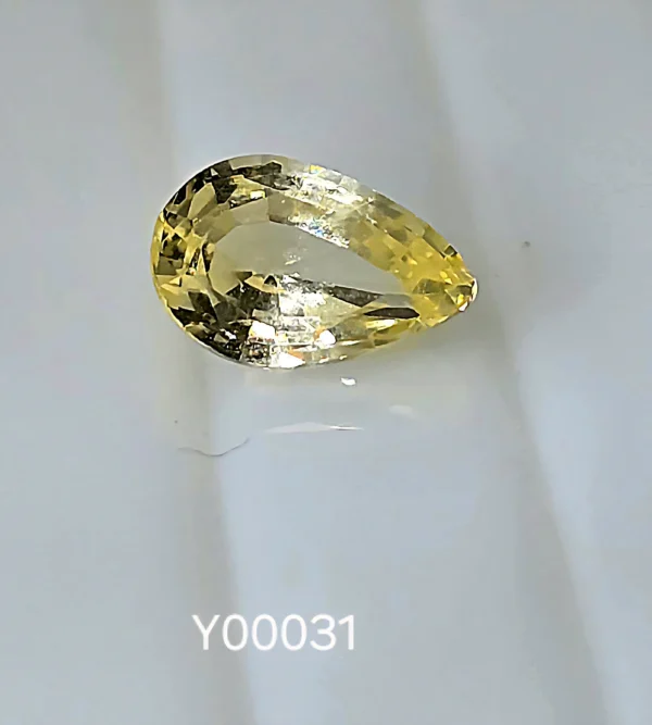 Blu Ceylon Yellow Sapphire