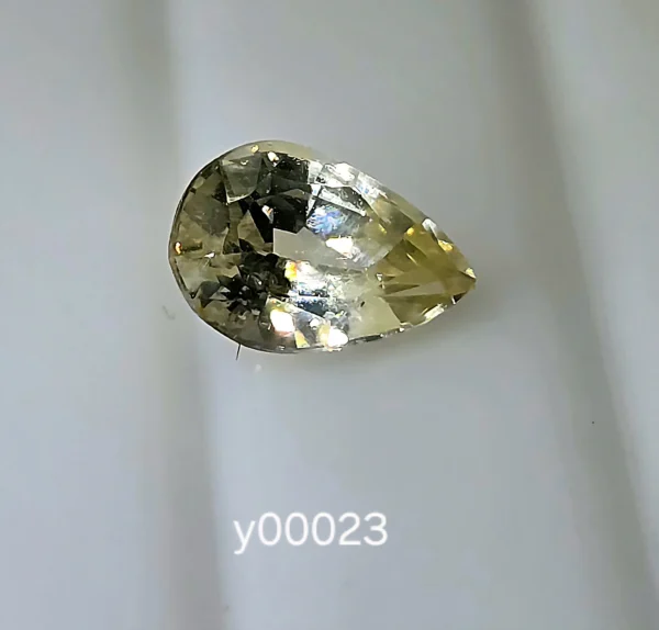 Blu Ceylon Yellow Sapphire