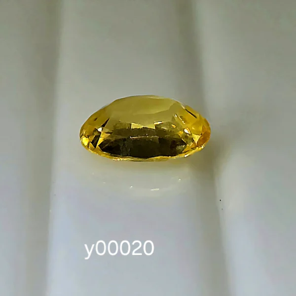 Blu Ceylon Yellow Sapphire