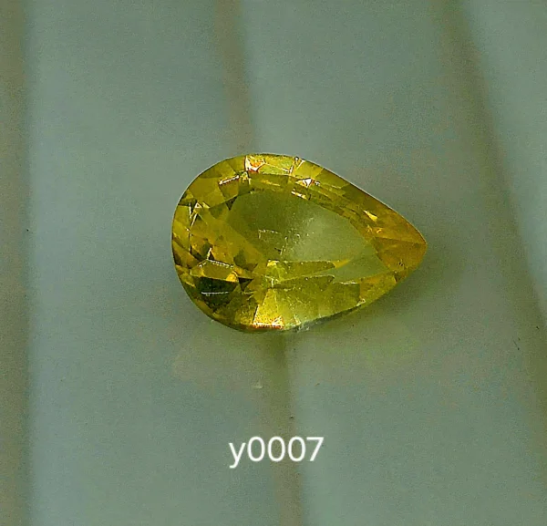 Blu Ceylon Yellow Sapphire
