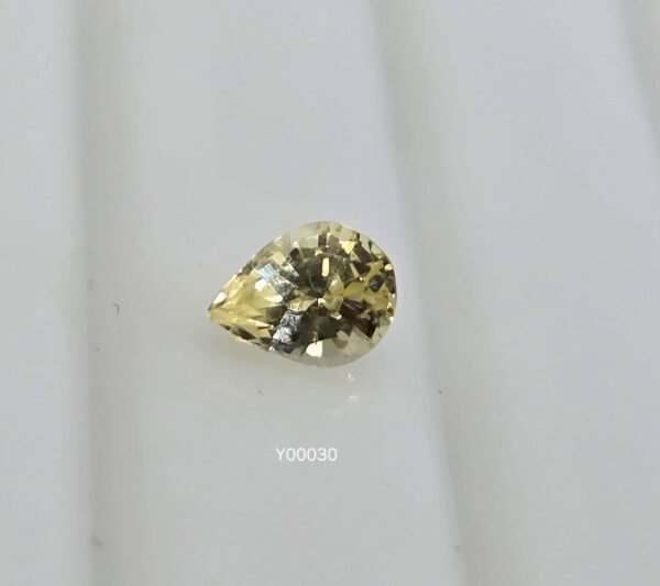 Blu Ceylon Yellow Sapphire