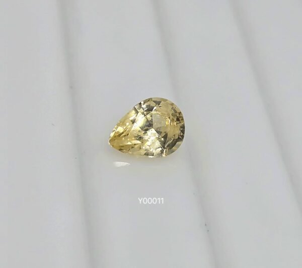 Blu Ceylon Yellow Sapphire